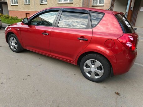 2007 Kia Ceed I, красный, 530000 рублей, вид 5