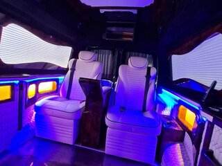 2007 Chevrolet Express II, чёрный, 9800000 рублей, вид 3