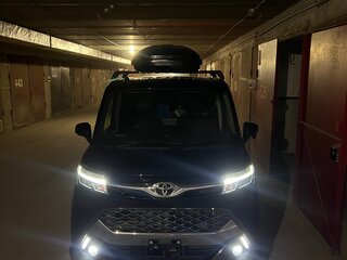 2019 Toyota Tank I, чёрный, 1420000 рублей, вид 3