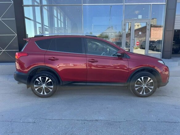 2015 Toyota RAV4 IV (XA40), красный - вид 17