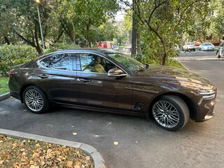 2021 Genesis G70 I Рестайлинг, коричневый, 4200000 рублей, вид 4