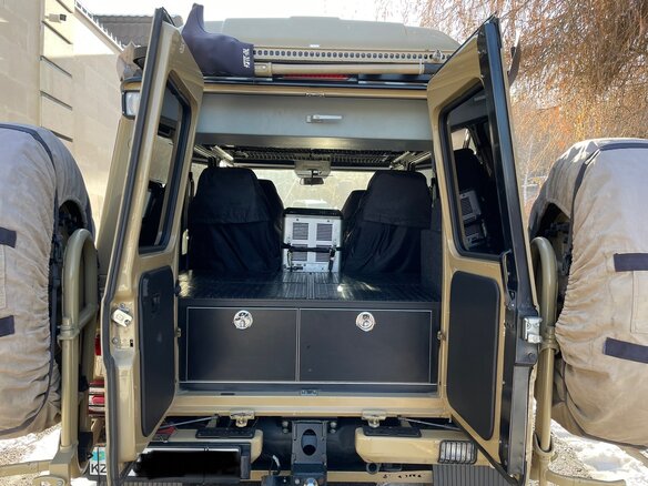 2011 Mercedes-Benz G-Класс 300 Professional I (W461) Professional, жёлтый - вид 13
