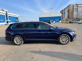 2018 Volkswagen Passat DSG7 B8, синий, 1930000 рублей, вид 5
