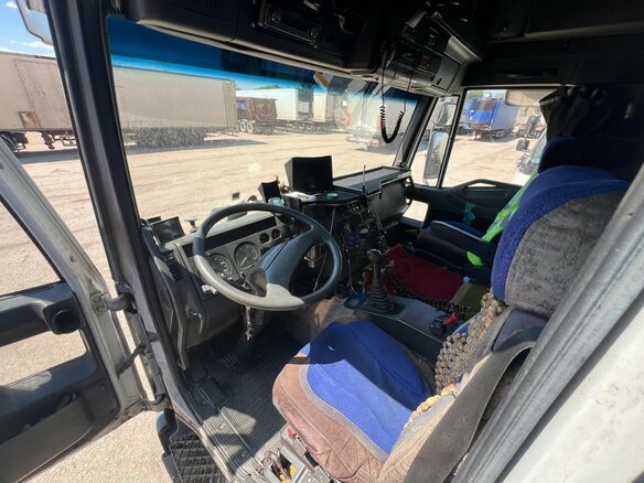 2000 Iveco EuroTech, белый, 1400000 рублей - вид 8
