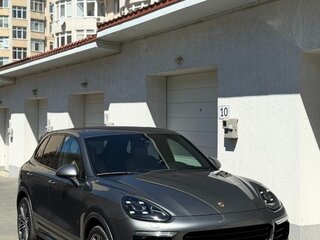 2016 Porsche Cayenne Diesel II Рестайлинг (958), серый, 4200000 рублей, вид 2