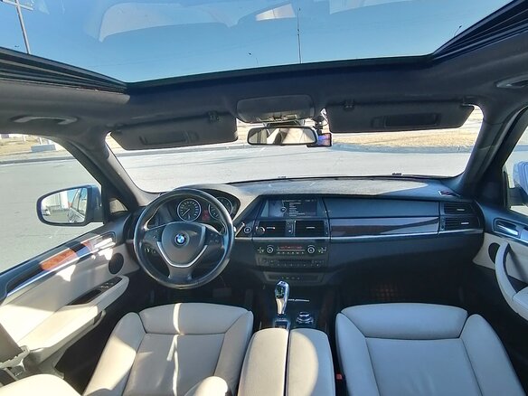 2010 BMW X5 40d II (E70) Рестайлинг, серый, 2600000 рублей - вид 12