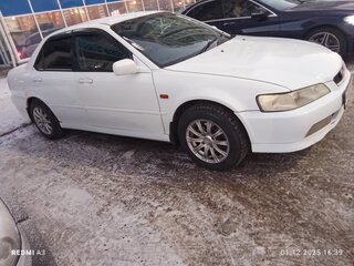 2001 Honda Accord VI, белый, 450000 рублей, вид 1