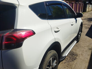 2016 Toyota RAV4 IV (XA40) Рестайлинг, белый, 3000000 рублей, вид 2
