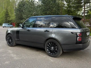 2018 Land Rover Range Rover IV Рестайлинг, белый, 4650000 рублей, вид 3