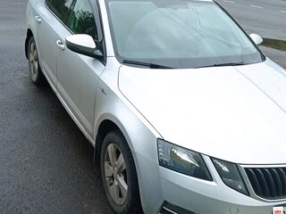 2019 Skoda Octavia III (A7) Рестайлинг, серебристый, 1780000 рублей, вид 2