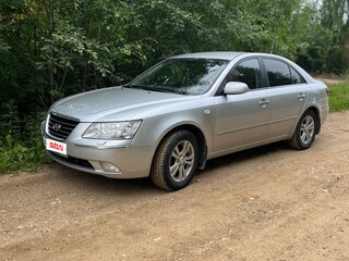 2009 Hyundai Sonata V (NF) Рестайлинг, серебристый, 800000 рублей, вид 2