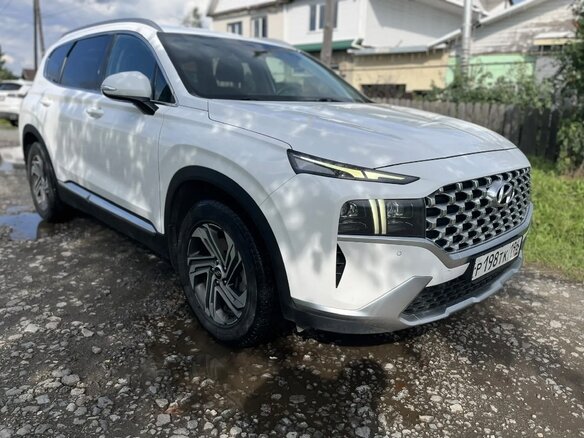 2021 Hyundai Santa Fe IV Рестайлинг, белый, 3500000 рублей - вид 6