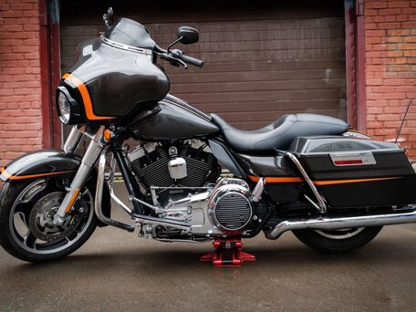 2011 Harley-Davidson Street Glide, чёрный, 900000 рублей, вид 1