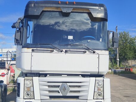 2000 Renault Magnum, белый, 1500000 рублей, вид 1
