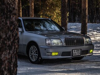 1998 Toyota Crown Majesta II (S150), серебристый, 1200000 рублей, вид 1