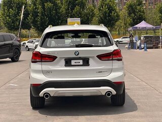 2022 BMW X1 Long 20Li sDrive II (F48) Рестайлинг, белый, 1760000 рублей, вид 4