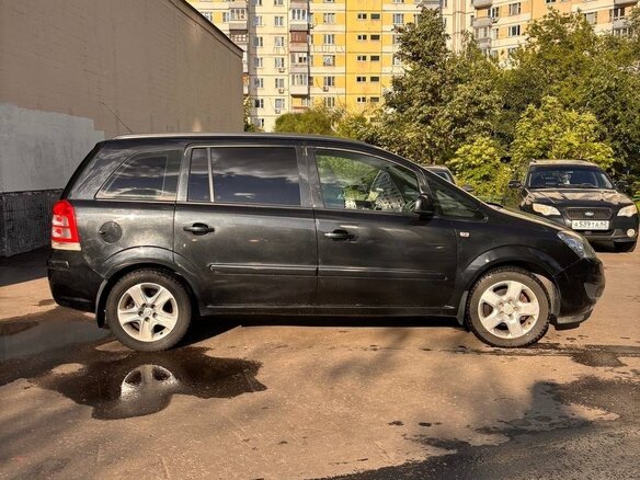 2012 Opel Zafira B Рестайлинг, чёрный, 729000 рублей - вид 5