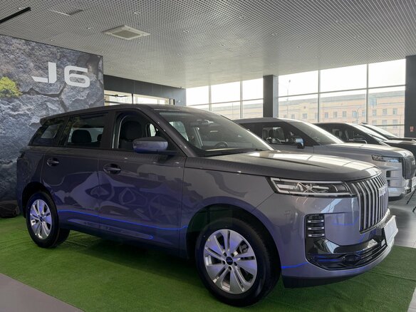 2026 Jaecoo J6, серый, 2330000 рублей - вид 4