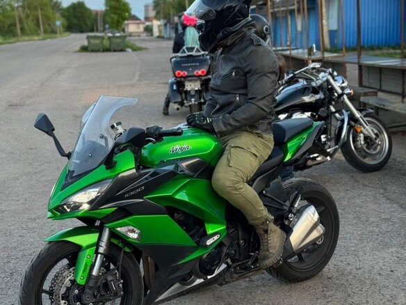 2017 Kawasaki Z 1000SX, зелёный, 1239000 рублей - вид 4