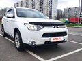 2012 Mitsubishi Outlander III, белый, 1499000 рублей - вид 1