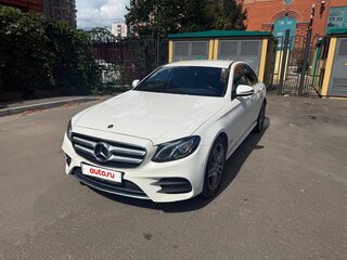 2018 Mercedes-Benz E-Класс 220 d V (W213, S213, C238), белый, 3000000 рублей, вид 3