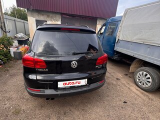 2011 Volkswagen Tiguan I Рестайлинг, чёрный, 1150000 рублей, вид 3