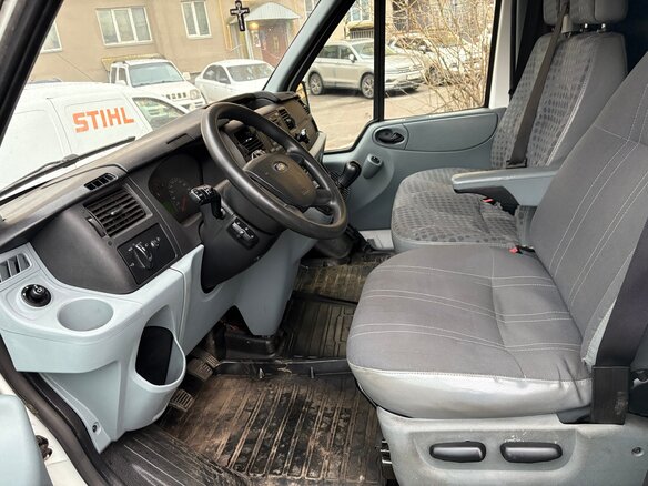 2010 Ford Transit, белый, 1099000 рублей - вид 7