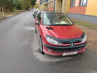 2001 Peugeot 206, красный, 350000 рублей, вид 3