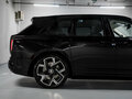 2025 Rolls-Royce Cullinan Black Badge I Рестайлинг (Series II), чёрный, 72000000 рублей - вид 7