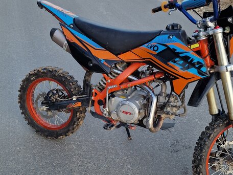 2023 Kayo Evolution YX140EM, оранжевый, 78000 рублей, вид 3