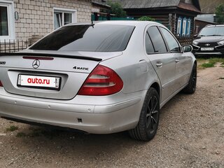2003 Mercedes-Benz E-Класс 320 III (W211, S211), серебристый, 700000 рублей, вид 5