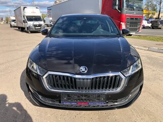 2022 Skoda Octavia IV (A8), чёрный, 3300000 рублей, вид 2