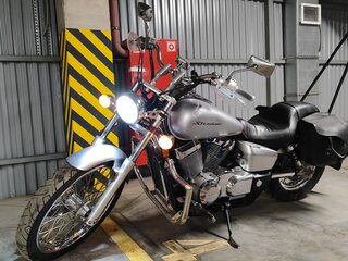 2007 Honda Shadow 750, серебристый, 450000 рублей, вид 1
