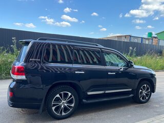 2020 Toyota Land Cruiser 200 Series Рестайлинг 2, чёрный, 10500000 рублей, вид 4