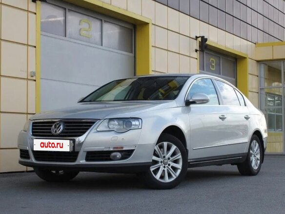 2008 Volkswagen Passat B6, серебристый, 630000 рублей
