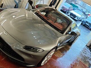 2019 Aston Martin V8 Vantage IV, серый, 21600000 рублей, вид 1