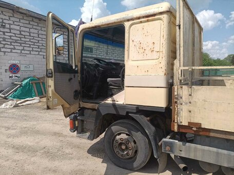 1993 MAN 12, бежевый, 1450000 рублей, вид 5