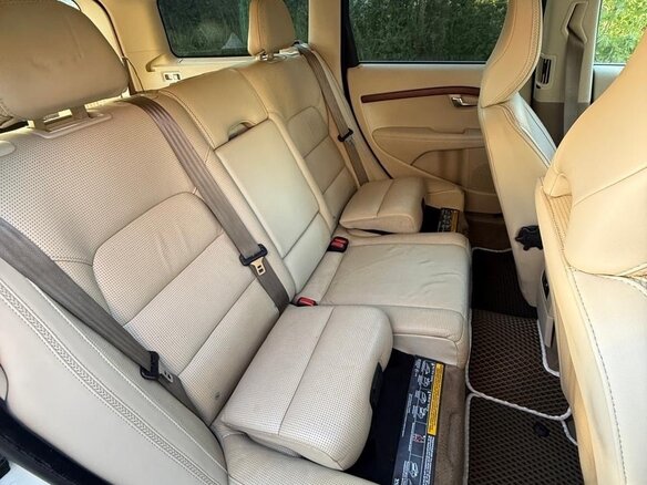 2013 Volvo XC70 II Рестайлинг, белый, 1650000 рублей - вид 9