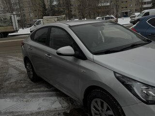 2022 Hyundai Solaris II Рестайлинг, серый, 1410000 рублей, вид 4