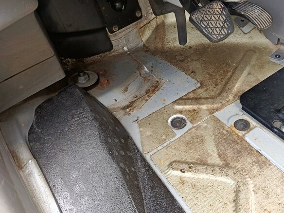 2008 Mercedes-Benz Sprinter, серебристый, 2100000 рублей - вид 12