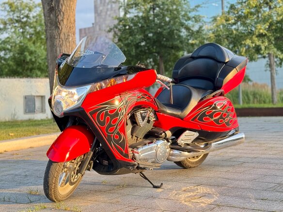 2013 Victory Vision Tour, красный, 1400000 рублей - вид 9