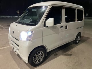 2015 Toyota Pixis Van I, белый, 899999 рублей, вид 3