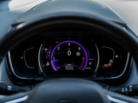2017 Renault Espace V, чёрный, 1530000 рублей, вид 5