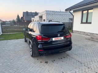 2013 BMW X5 50i III (F15), синий, 2990000 рублей, вид 4