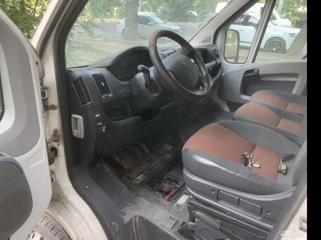 2010 Peugeot Boxer, белый, 999900 рублей, вид 3