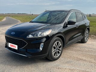 2020 Ford Escape IV, чёрный, 1560000 рублей, вид 2