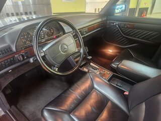 1991 Mercedes-Benz S-Класс 560 II (W126) Рестайлинг, чёрный, 6000000 рублей, вид 3