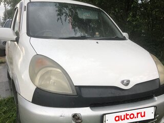 1999 Toyota FunCargo, белый, 270000 рублей, вид 3