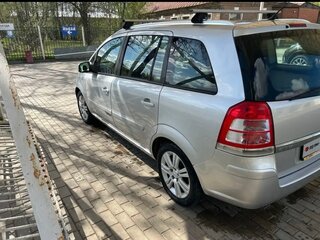 2013 Opel Zafira B Рестайлинг, серый, 699999 рублей, вид 3