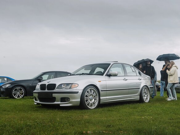 2001 BMW 3 серии 320d IV (E46) Рестайлинг, серый, 860000 рублей